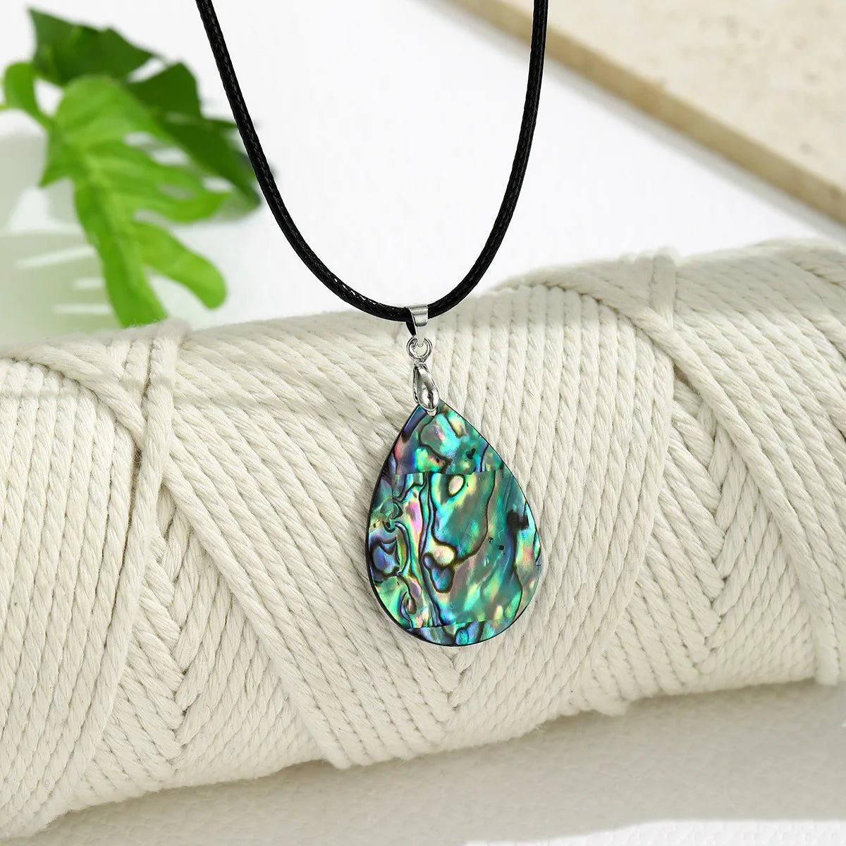 Abalone Shell Necklace & Earring Set - Kilau Nara
