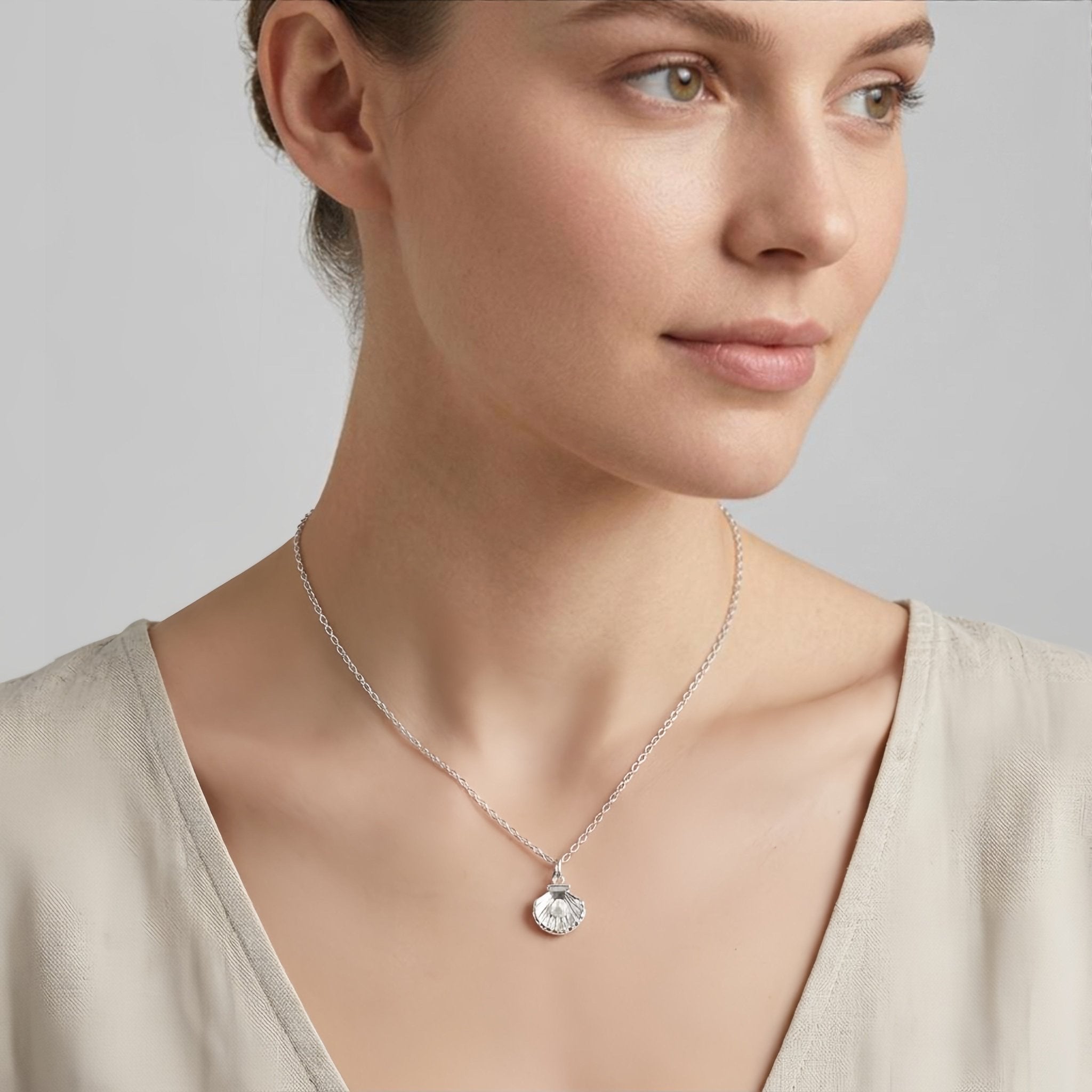 Pearl & Scallop Shell Sterling Silver Necklace - Kilau Nara